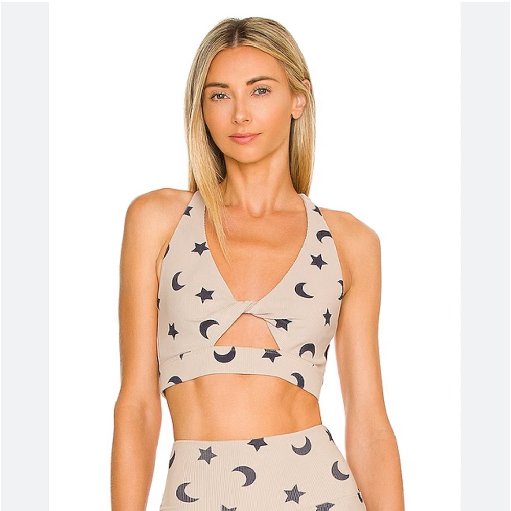 Beach riot sports bar in taupe moon and star